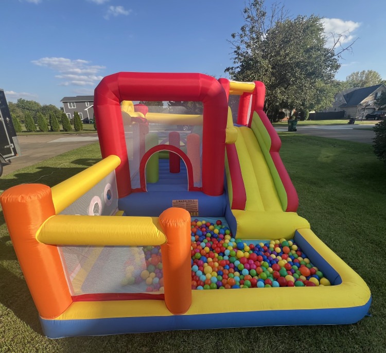 Combo Bounce House WET/DRY Combo Bounce House WET/DRY